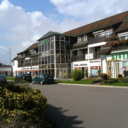 Hotel Zur Linde à Ostrau  Extérieur photo
