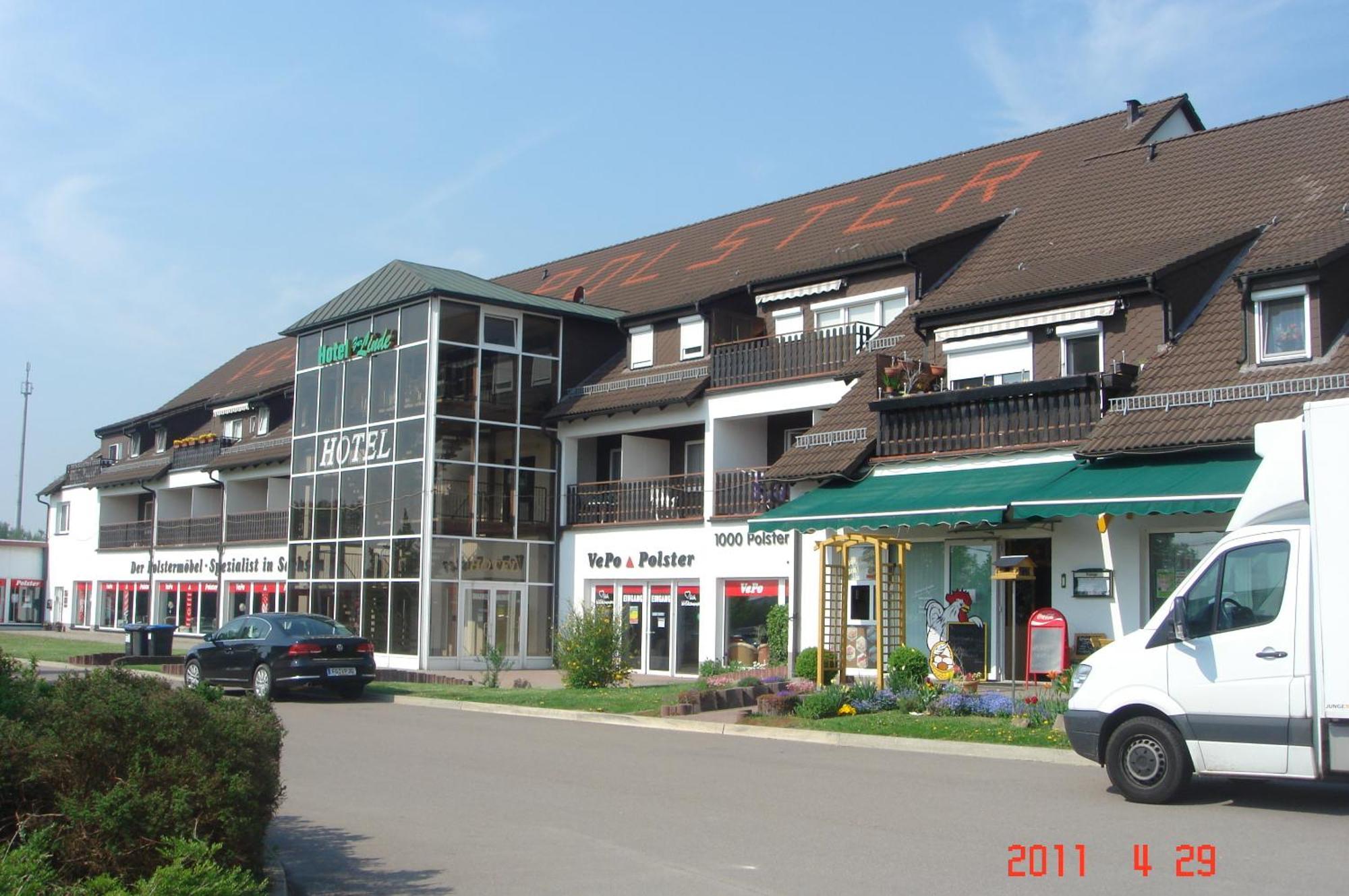 Hotel Zur Linde à Ostrau  Extérieur photo