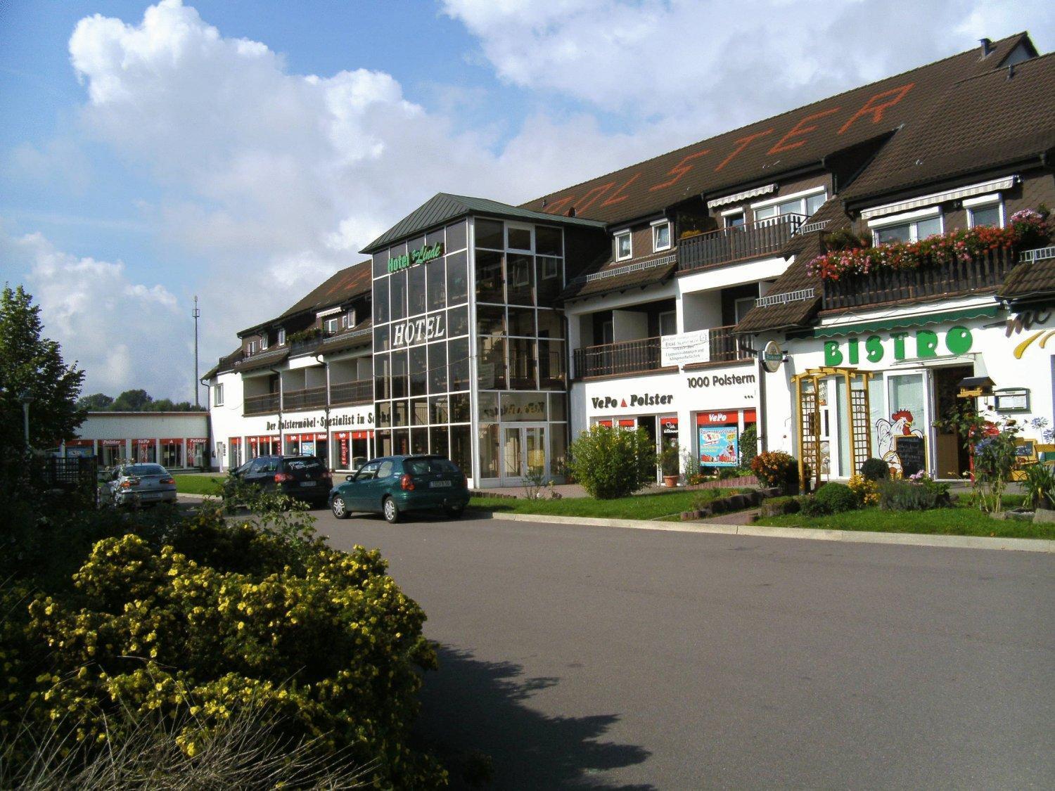 Hotel Zur Linde à Ostrau  Extérieur photo